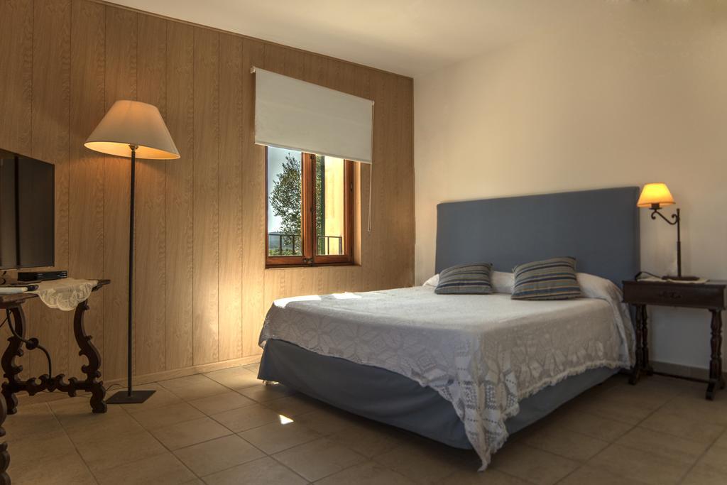 Agroturismo Can Feliu Porreres Buitenkant foto
